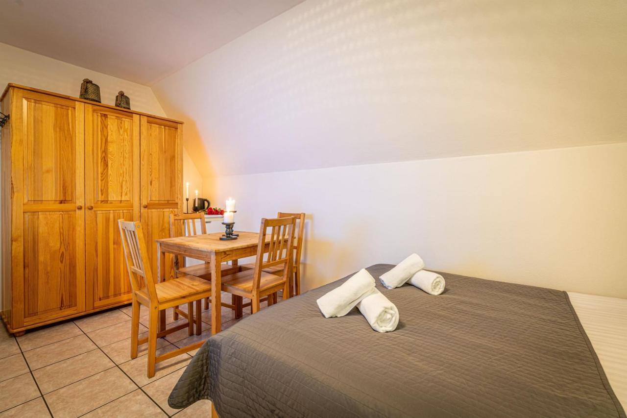 Liberta Inn - Pokoje Goscinne Zakopane Extérieur photo