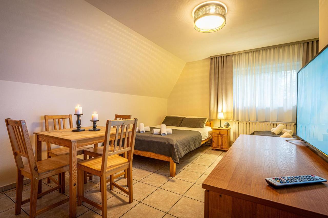 Liberta Inn - Pokoje Goscinne Zakopane Extérieur photo