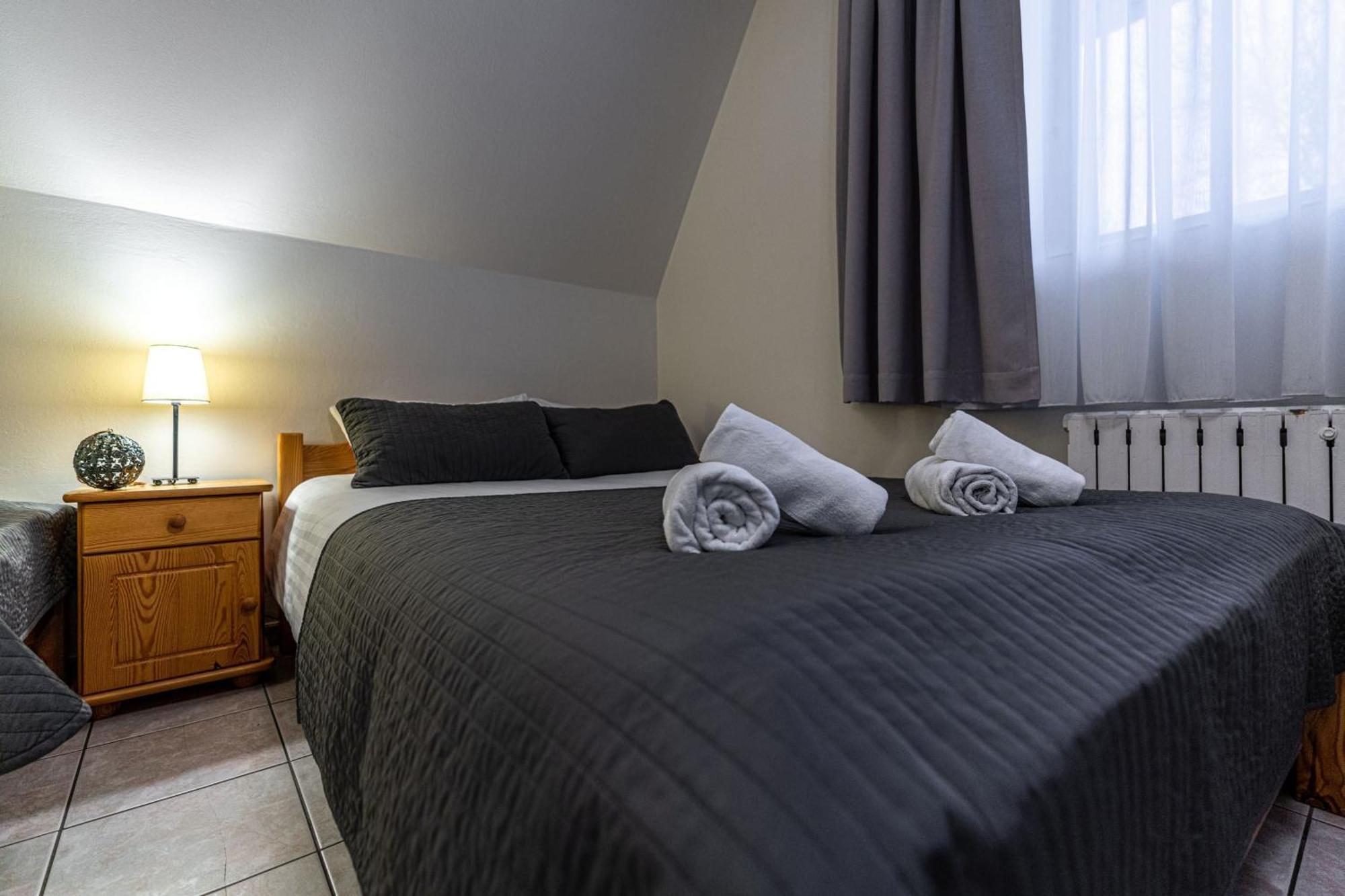 Liberta Inn - Pokoje Goscinne Zakopane Extérieur photo